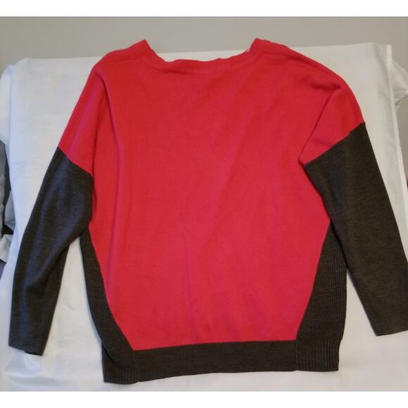 Apt 9 Red and gray sweater Size Large 1204 - Picture 4 of 4